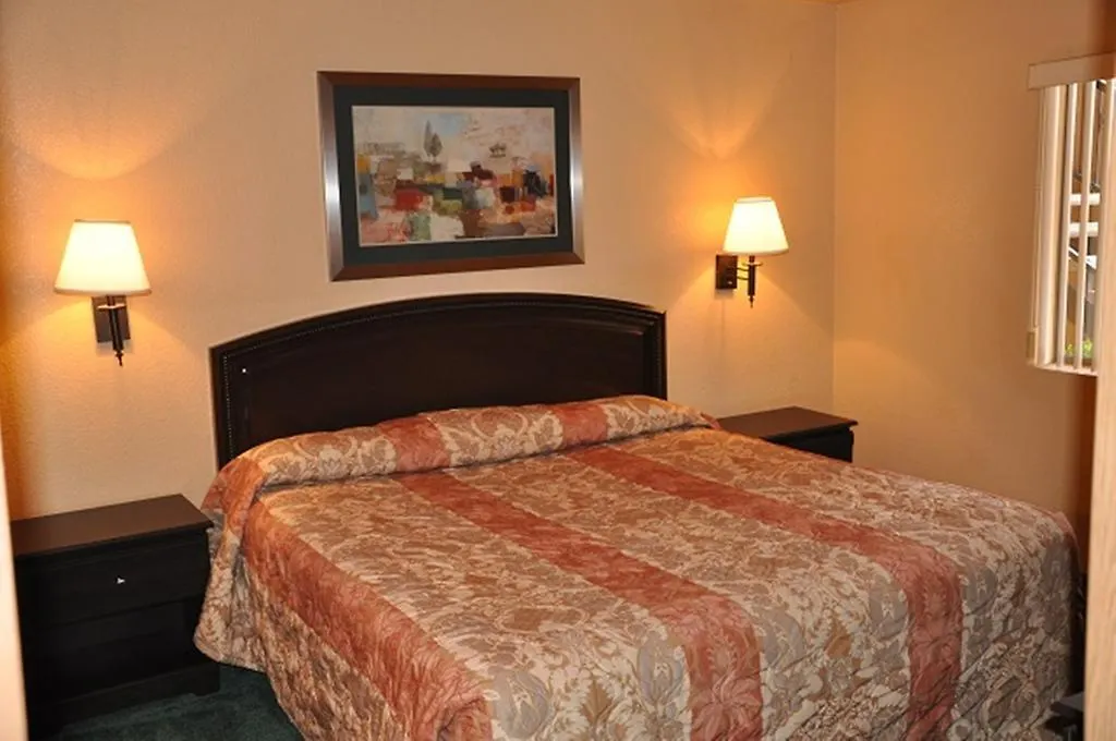 Emerald Suites South Las Vegas Boulevard
